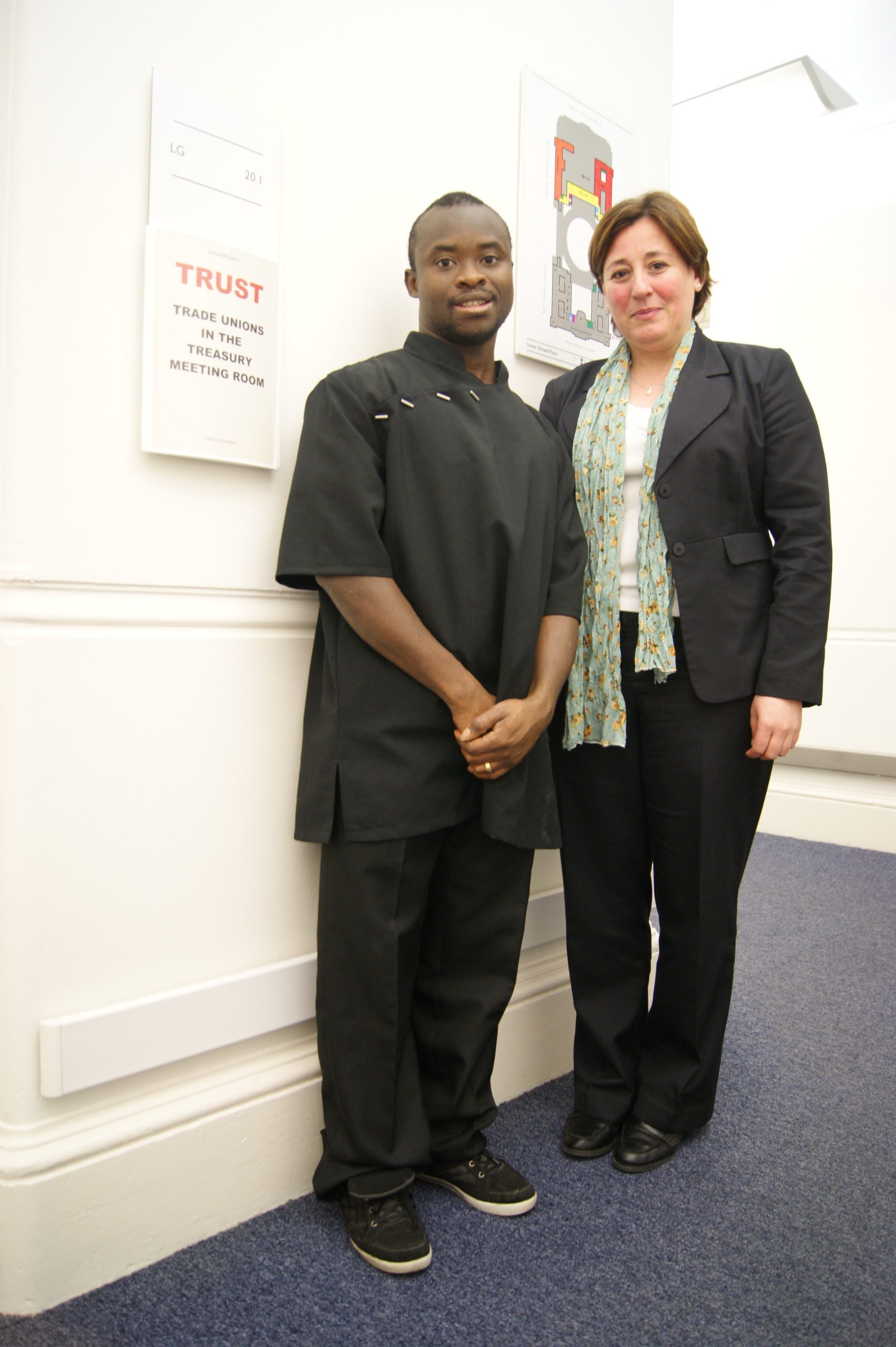 Hassan-and-his-supervisor-at-HM-Treasury